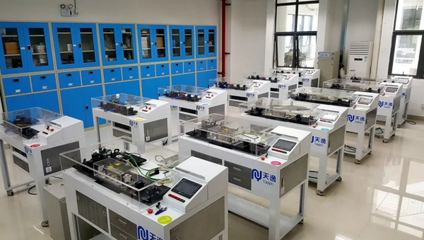 深技師激光專業 就業前景廣闊，央視聚焦光電技術研發